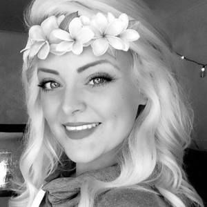 Meet your Posher, Deidre